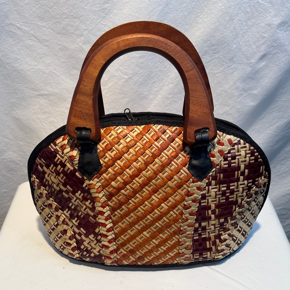 Woven Tote Bag with Wooden Handles - Multicolor Straw